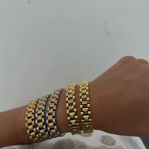 New 18k yellow gold bracelets